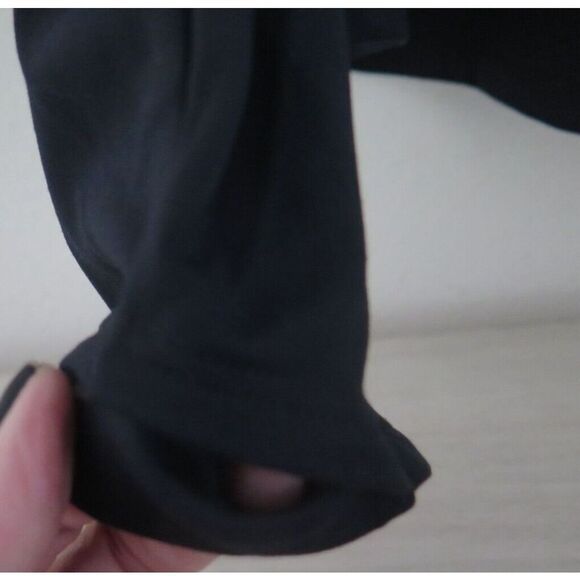 Under Armour 1356357 Womens Sz L Black Rush ColdGear Jacqaurd Mock L/S Shirt $75 - Picture 5 of 10